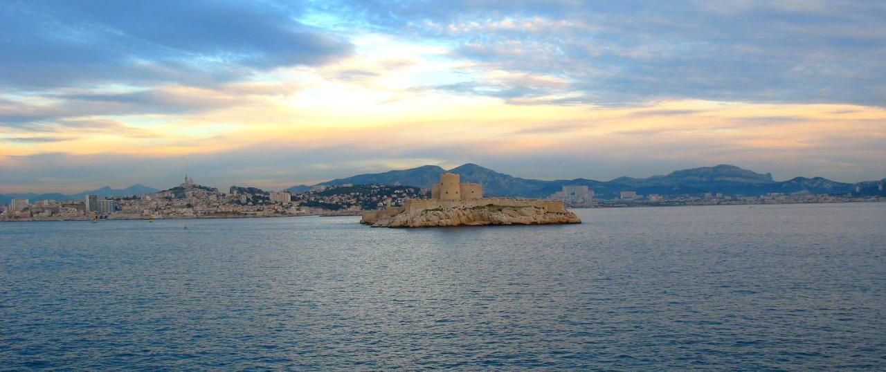 شقة Les Pieds Dans L'Eau Sur L'Ile Du Frioul مارسيليا المظهر الخارجي الصورة